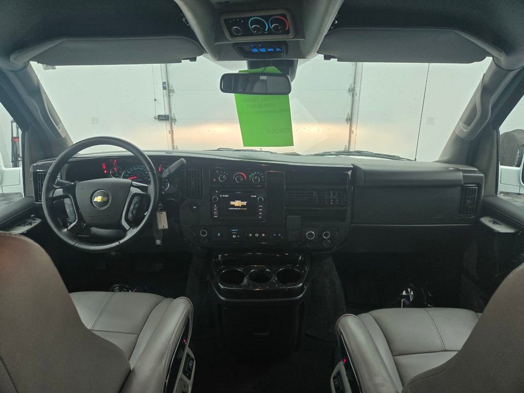 Used 2020 Chevrolet Express 2500 Extended w/ Enhanced Convenience Package video 2