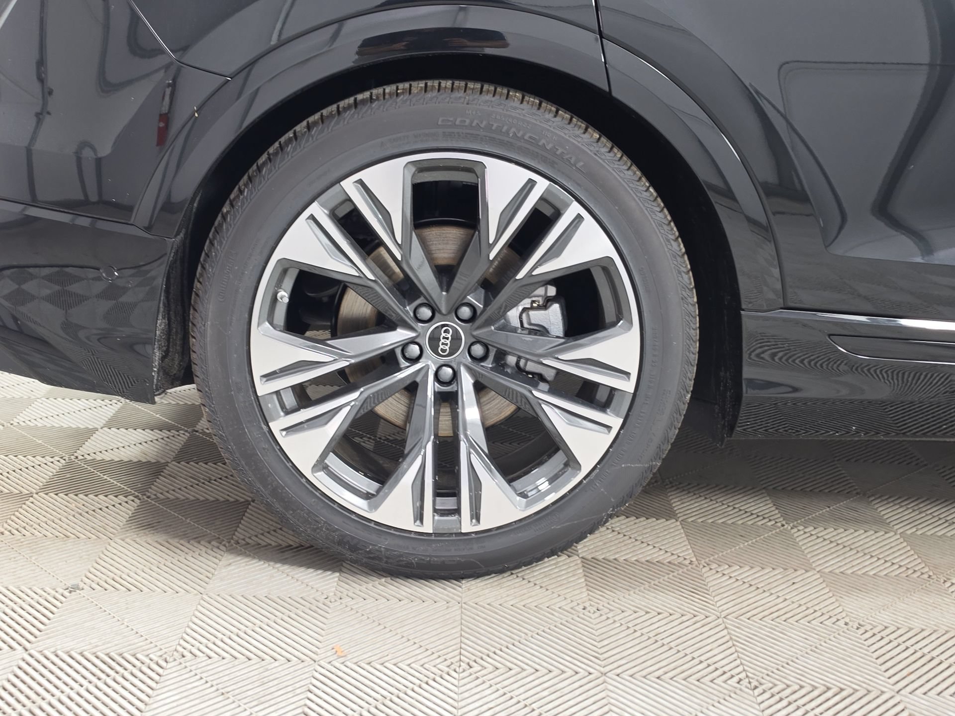 New 2026 Audi Q8 Premium Plus AWD/4WD image 9