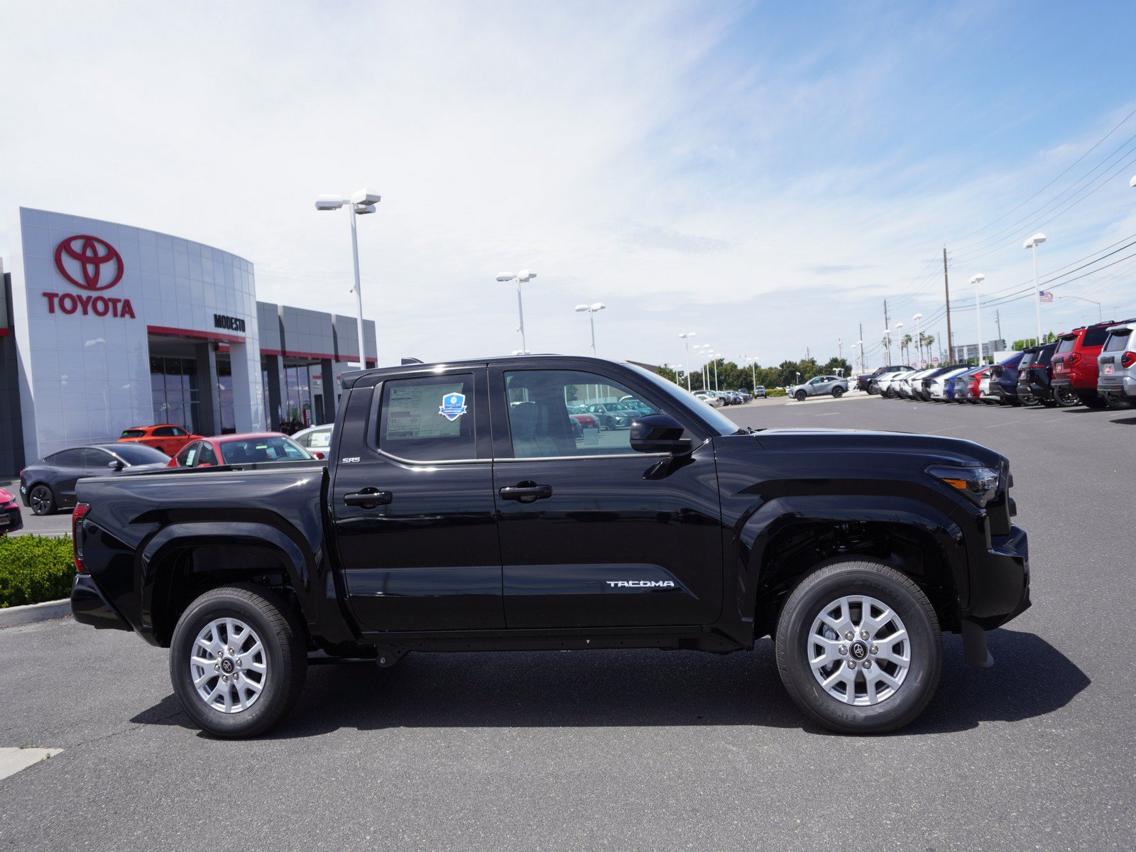 New 2026 Toyota Tacoma SR5 AWD/4WD image 4