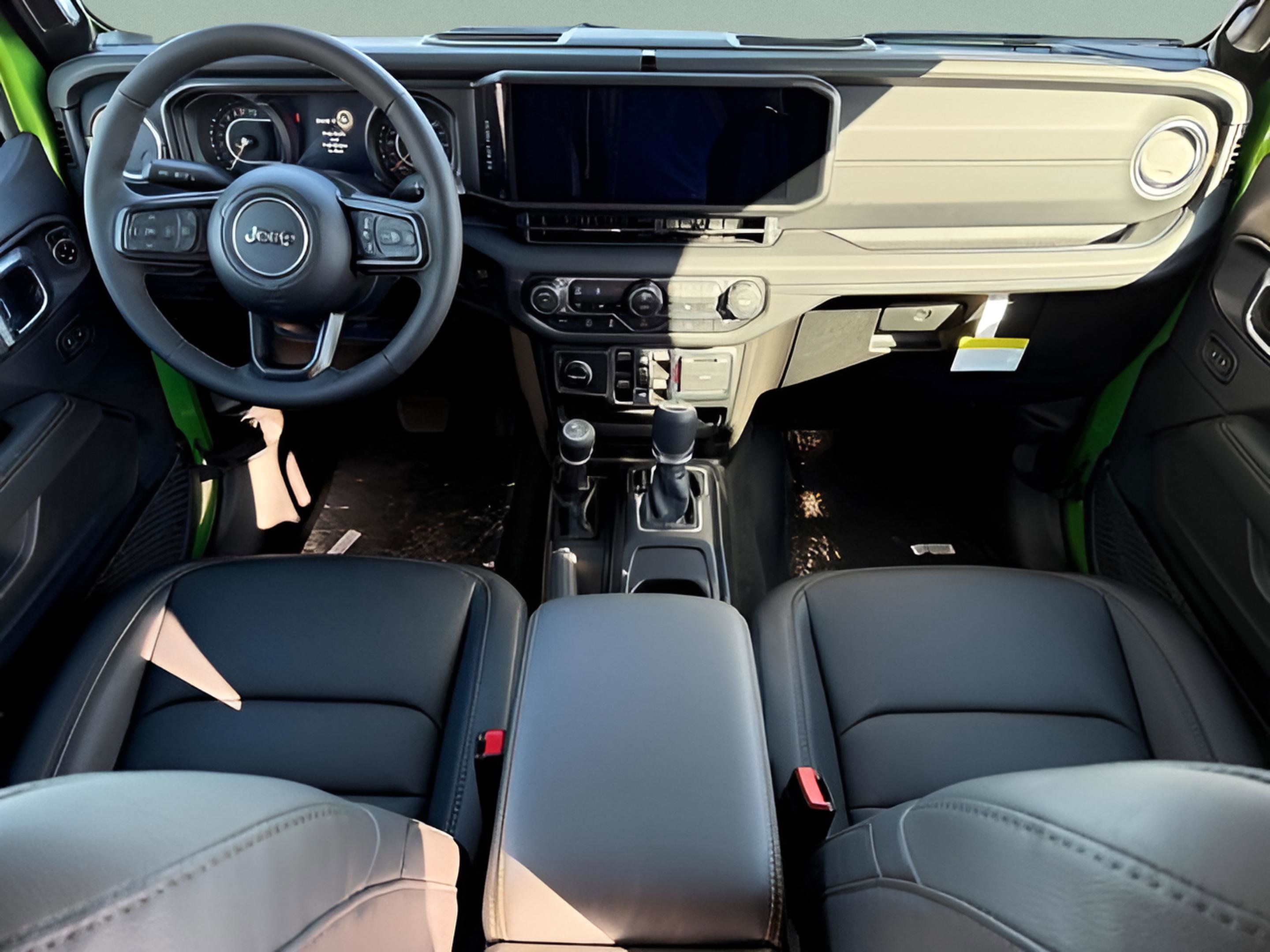 New 2025 Jeep Gladiator Sport image 12