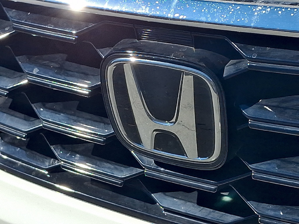 Used 2025 Honda Pilot Touring image 5