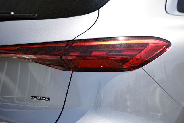 Certified 2025 Audi Q5 Premium Plus w/ Premium Plus image 9