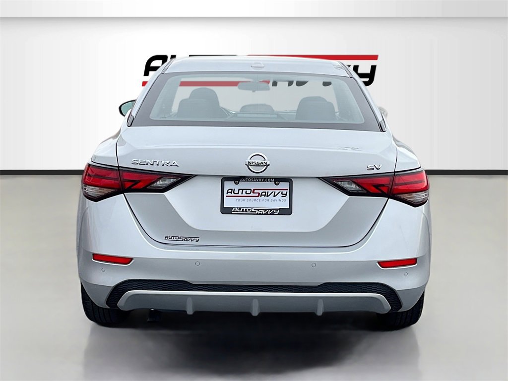 Used 2022 Nissan Sentra SV image 6