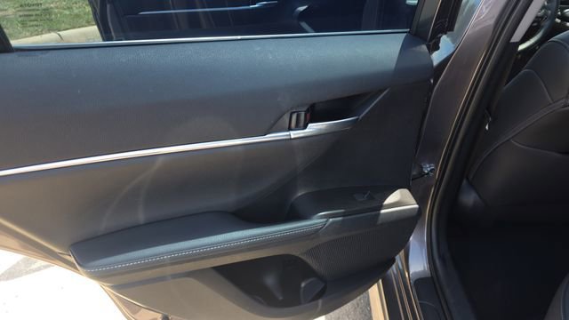 Used 2024 Toyota Camry XSE FWD image 15