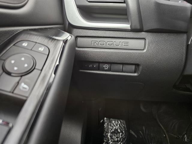 New 2026 Nissan Rogue S image 35