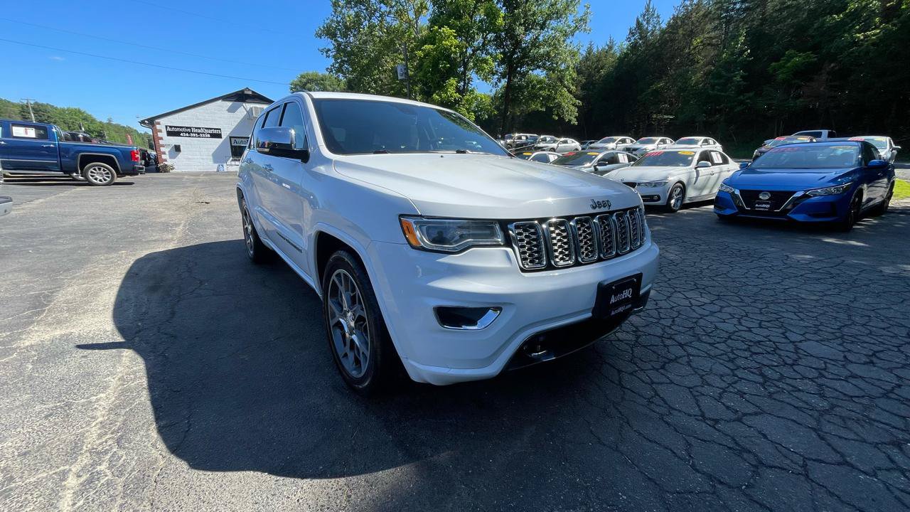 Used 2021 Jeep Grand Cherokee Overland AWD/4WD image 13