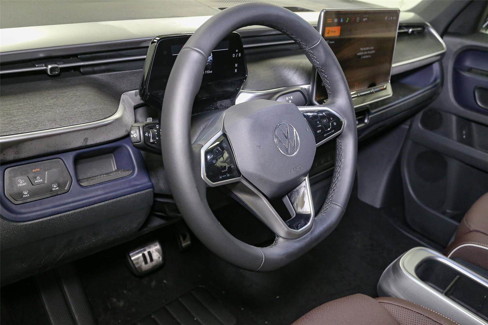 New 2025 Volkswagen ID. Buzz Pro S image 17