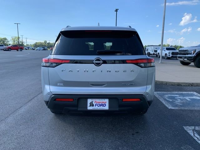 Used 2024 Nissan Pathfinder SV image 6