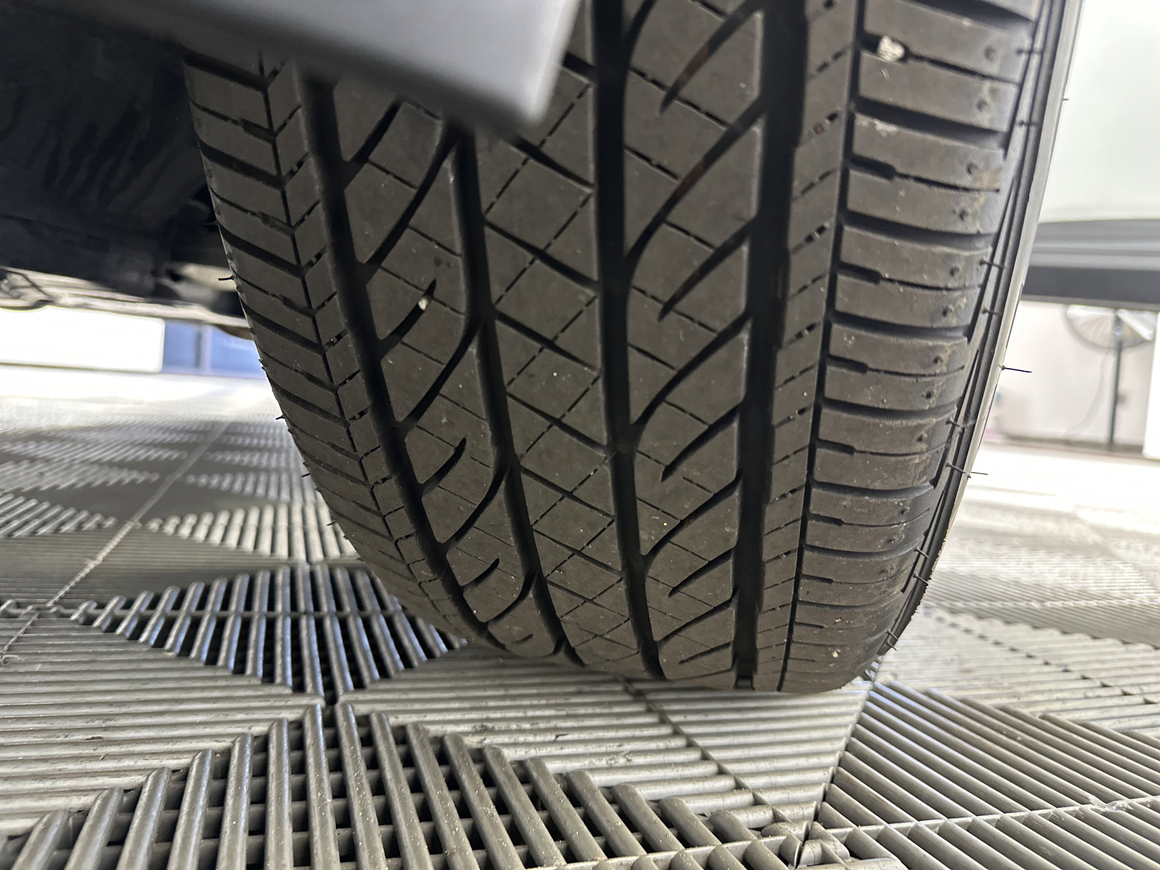 Used 2024 Nissan Murano SV w/ SV Midnight Edition Package image 12