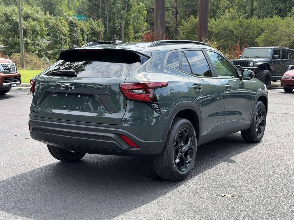 New 2026 Chevrolet Trax LT w/ Driver Confidence Package FWD image 20