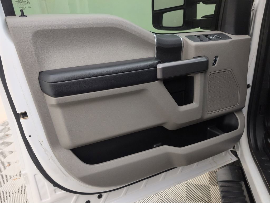 Used 2018 Ford F250 XLT image 29