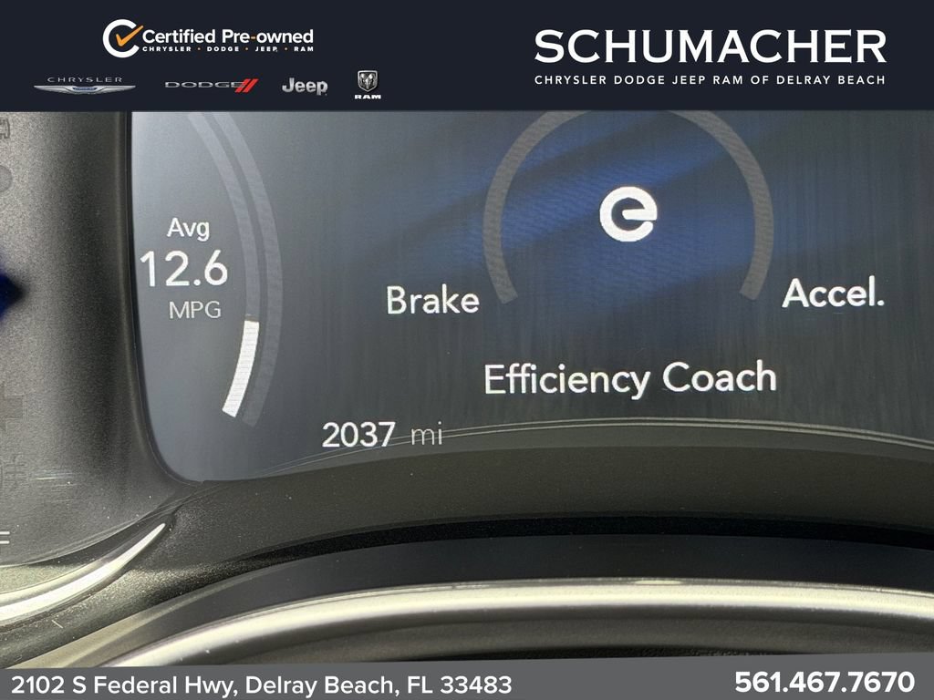 Used 2025 Chrysler Pacifica Select FWD image 24
