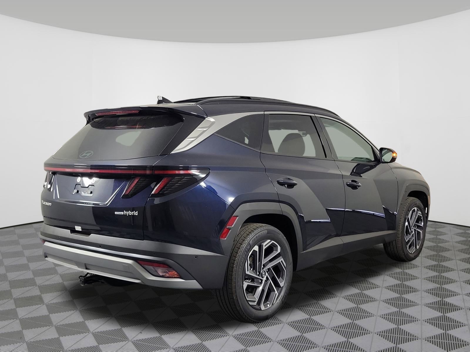 New 2025 Hyundai Tucson Limited w/ Tow & Go Package image 3