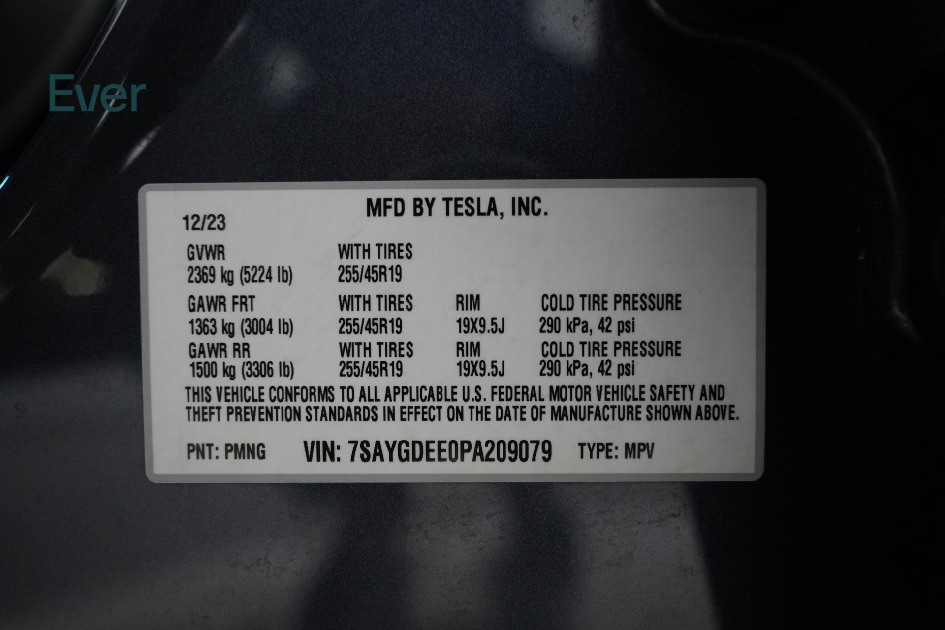 Used 2023 Tesla Model Y Long Range AWD/4WD image 29