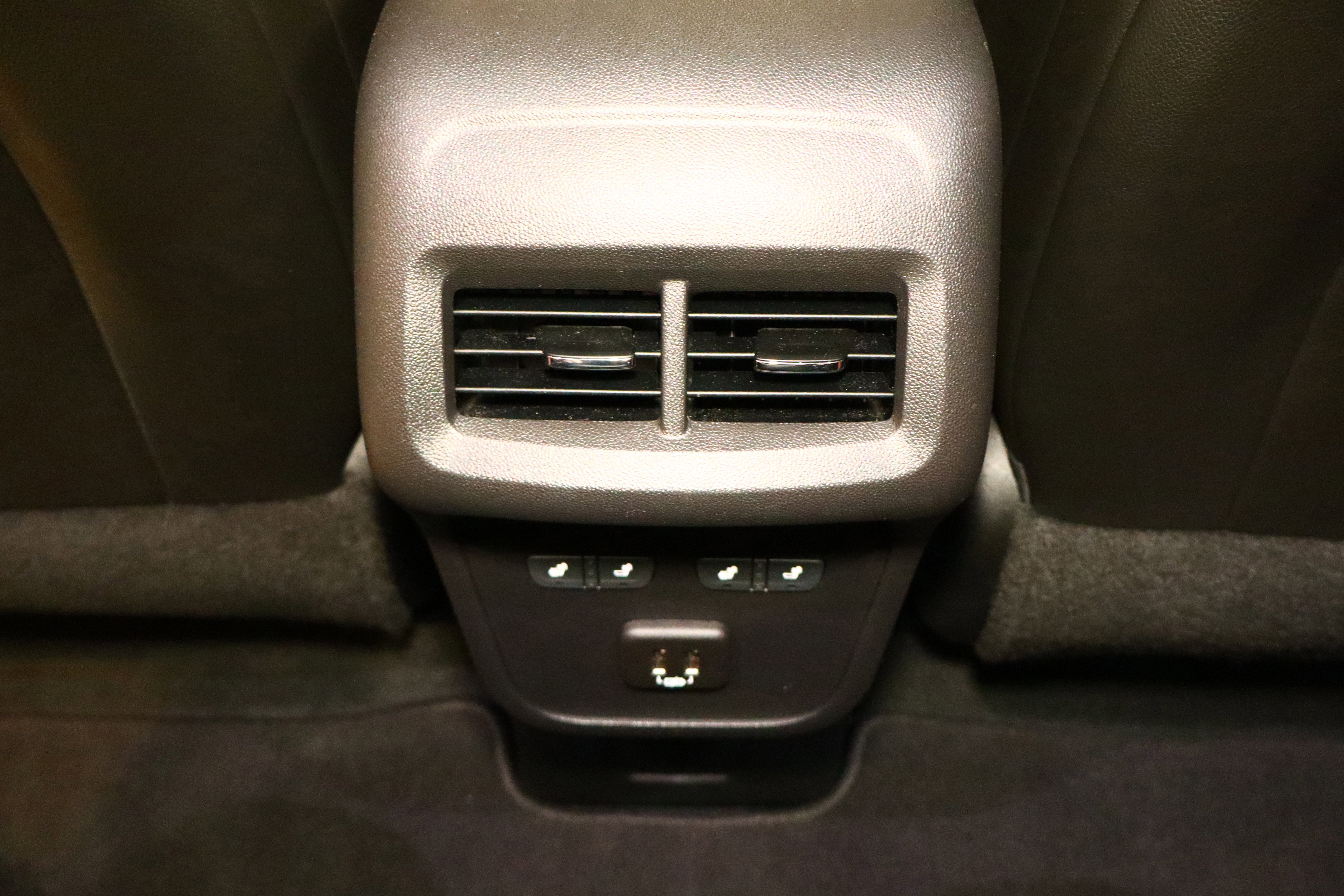 Used 2022 Chevrolet Equinox Premier image 37