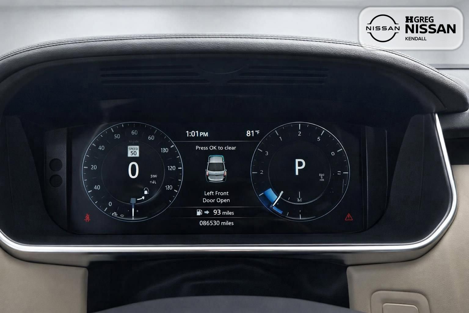 Used 2017 Land Rover Range Rover HSE image 13