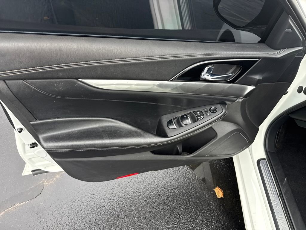 Used 2021 Nissan Maxima 3.5 SV w/ Floor Mat Group image 40