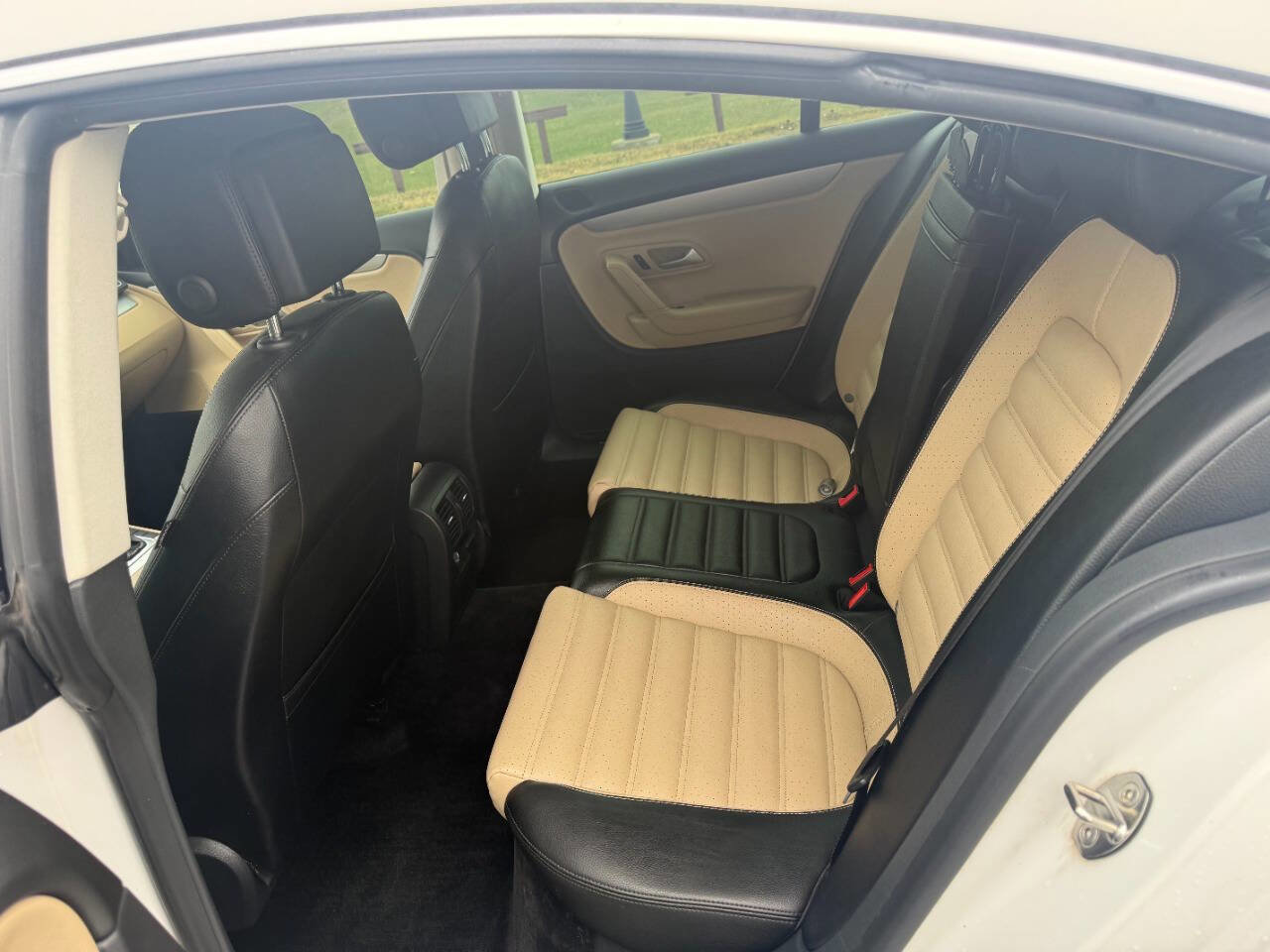 Used 2013 Volkswagen CC Sport Plus image 11