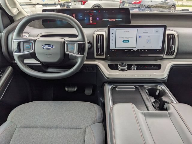 Certified 2025 Ford Expedition Max Active RWD image 15