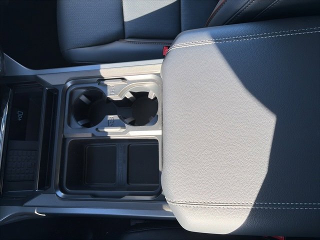 New 2026 Ford F250 Lariat w/ Chrome Package image 24