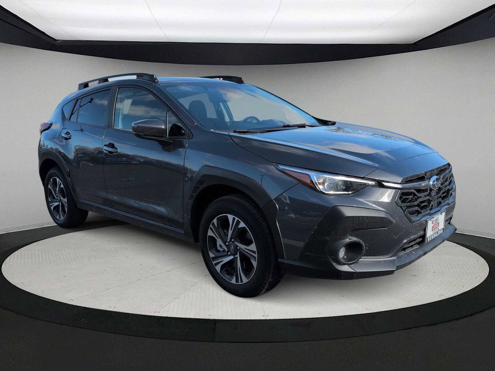 Used 2025 Subaru Crosstrek 2.0i Premium image 2