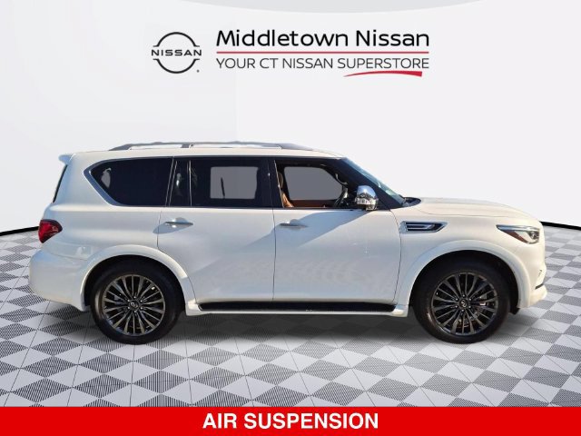 Used 2023 INFINITI QX80 Sensory w/ All-Season Package AWD/4WD image 2