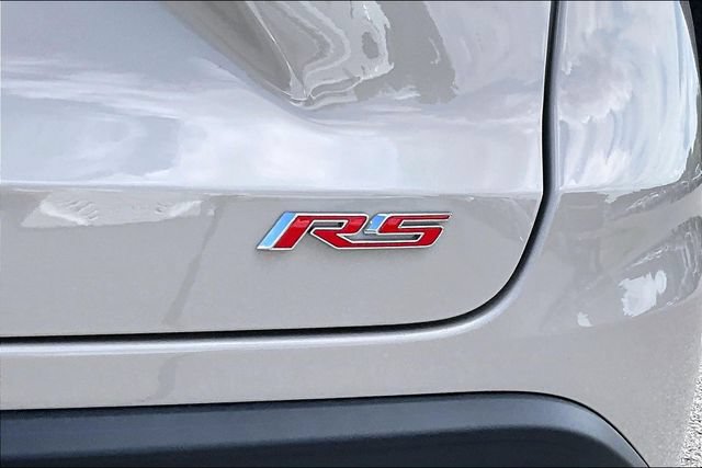 New 2026 Chevrolet Trax RS w/ Sunroof Package FWD image 9