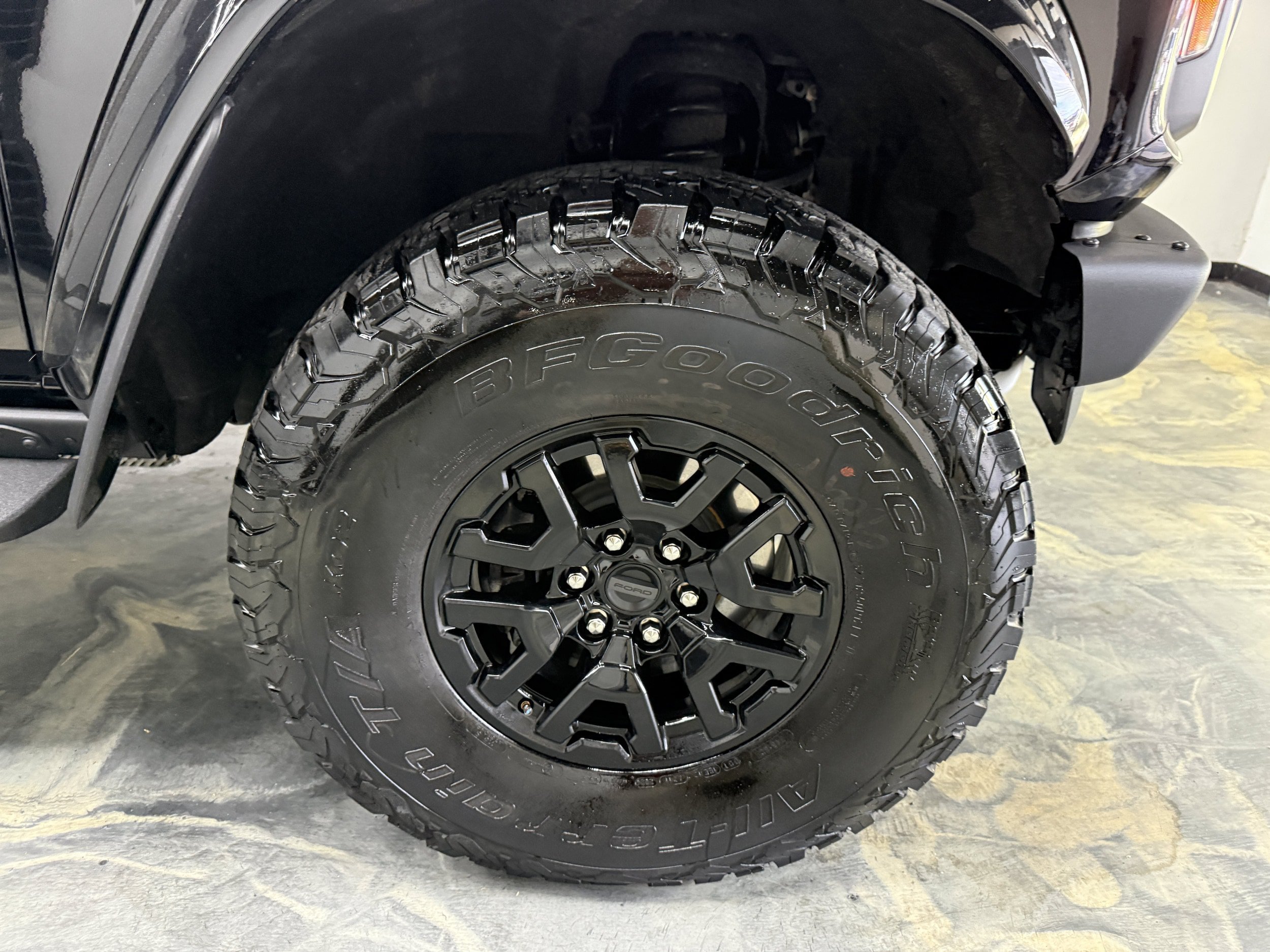 Used 2024 Ford Bronco Raptor w/ Interior Carbon Fibre Pack AWD/4WD image 33