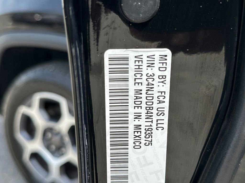 Used 2022 Jeep Compass Trailhawk w/ Trailhawk Elite Group image 24