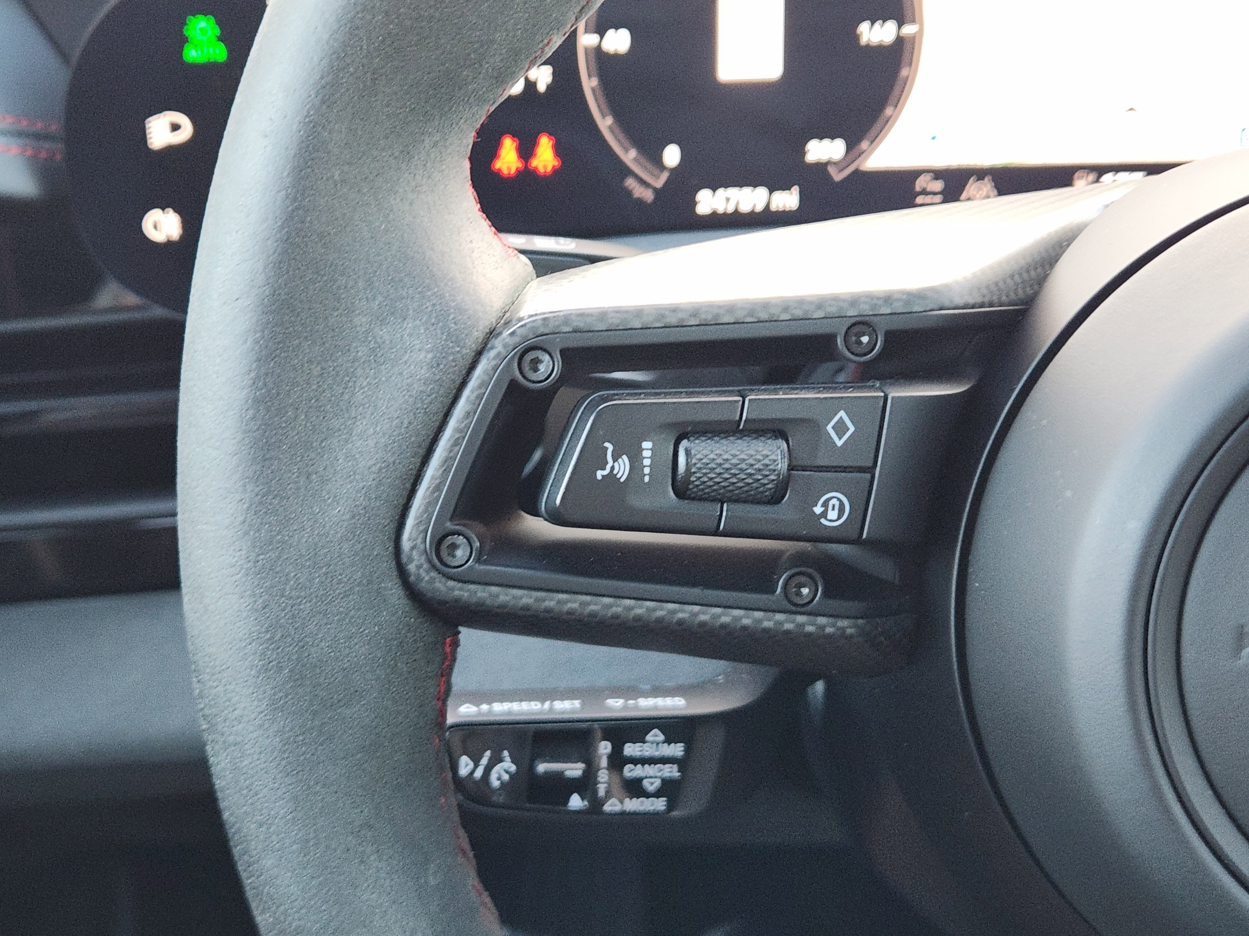 Used 2023 Porsche Taycan GTS image 29