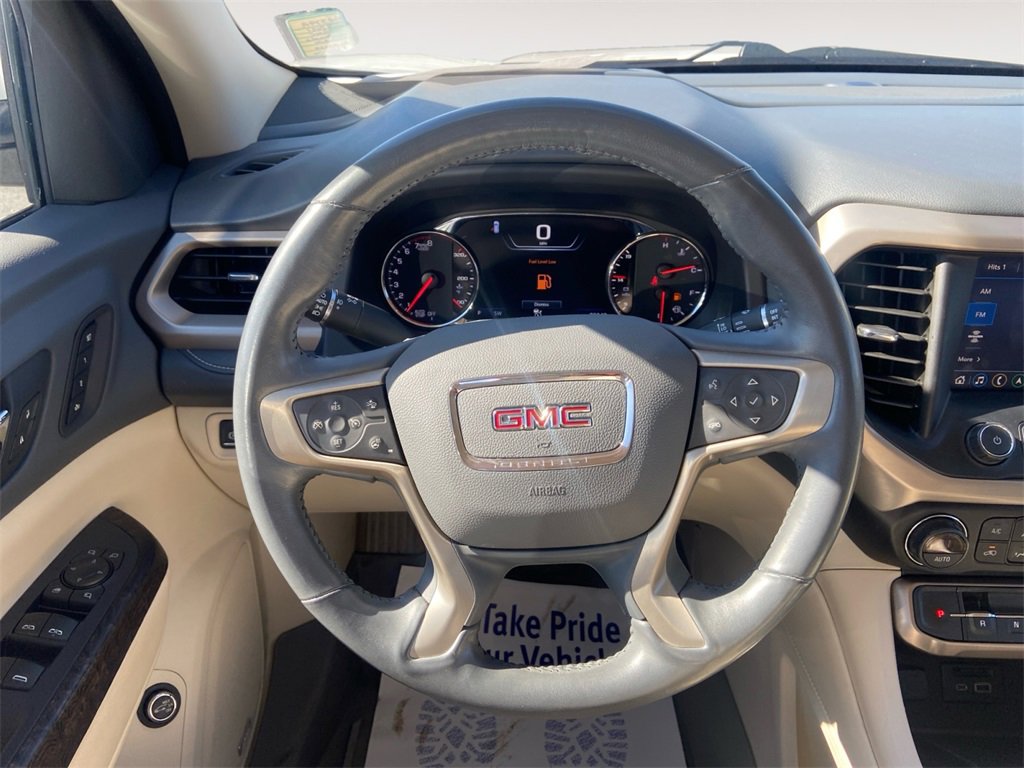 Used 2021 GMC Acadia Denali w/ Denali Technology Package image 12