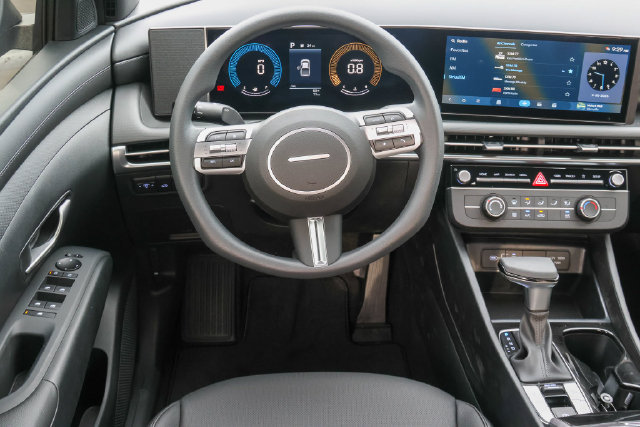New 2027 Hyundai Santa Cruz SE AWD/4WD image 14