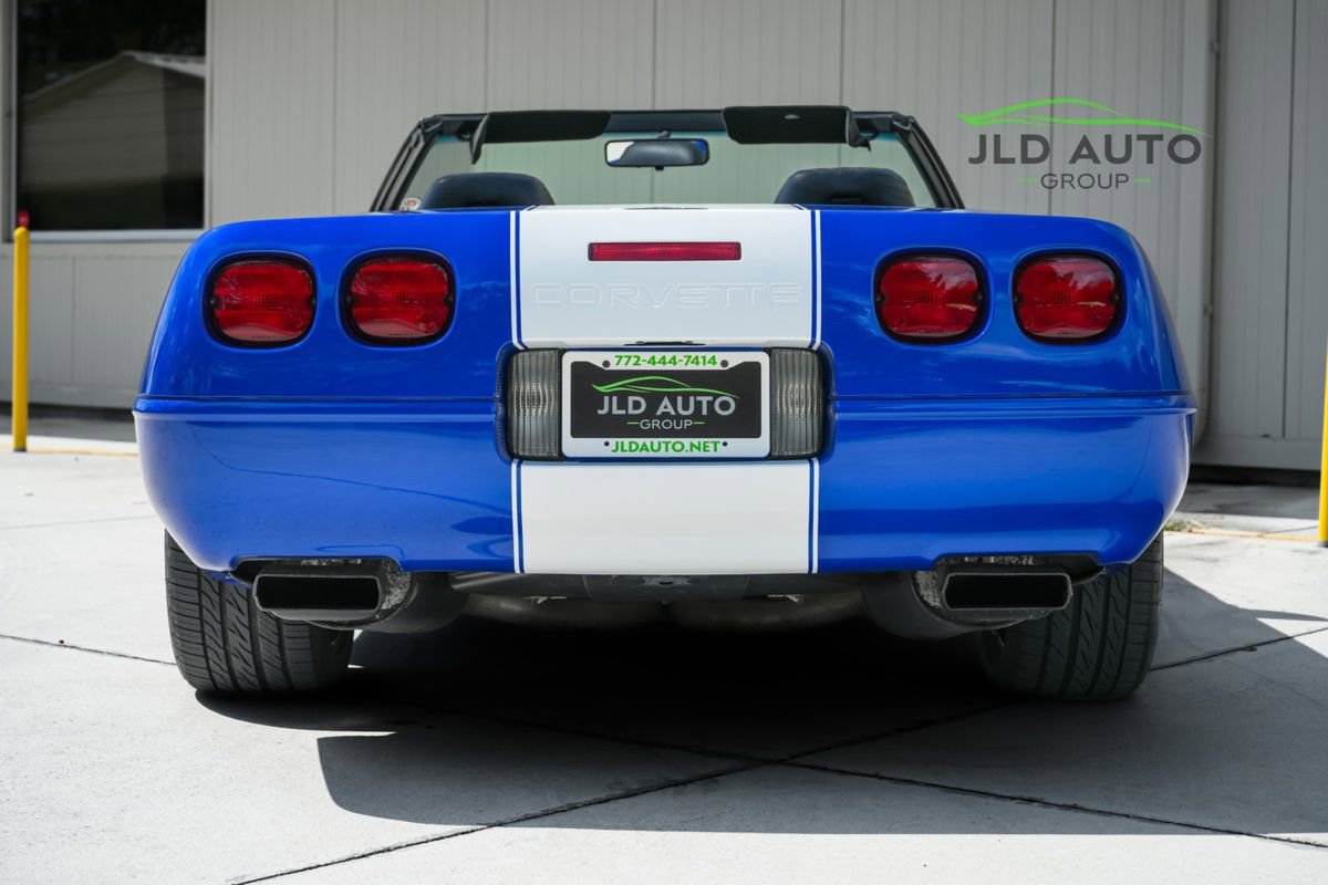 Used 1996 Chevrolet Corvette Convertible Grand Sport image 9