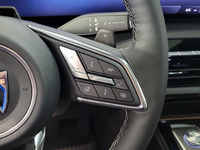 New 2026 Buick Enclave Avenir w/ Super Cruise Package FWD image 24