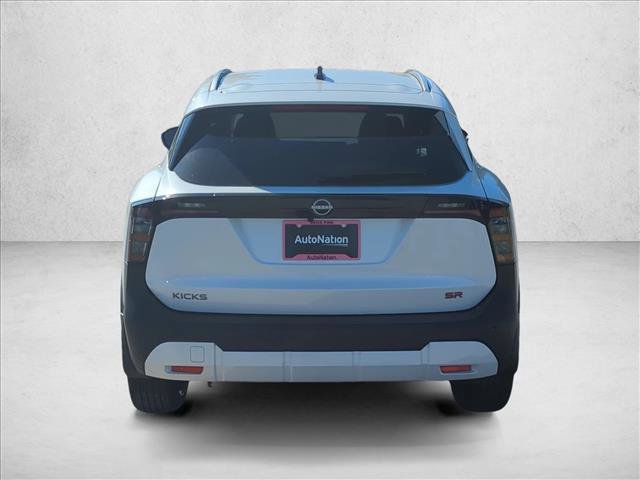 New 2026 Nissan Kicks SR image 6