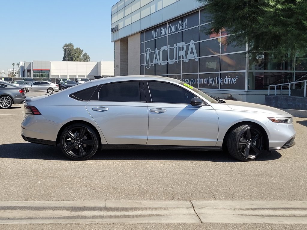 Used 2025 Honda Accord Sport image 5