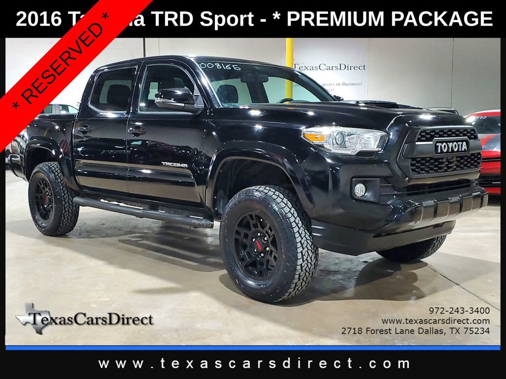 Used 2016 Toyota Tacoma TRD Sport w/ Premium & Technology Package RWD image 3