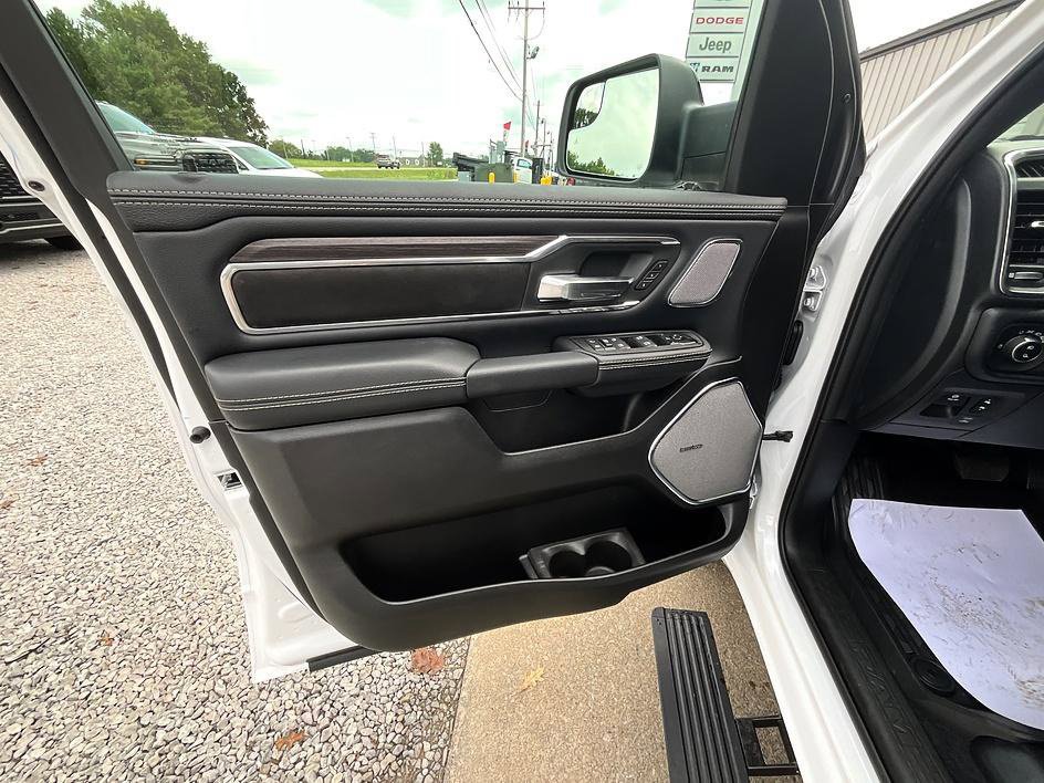 New 2027 RAM 1500 Laramie w/ Night Edition AWD/4WD image 12