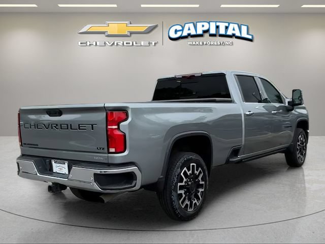 Used 2025 Chevrolet Silverado 2500 LTZ w/ LTZ Plus Package AWD/4WD image 5