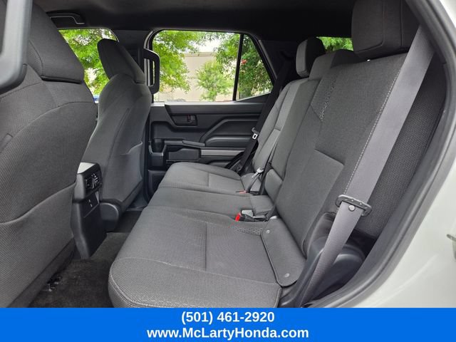 Used 2025 Toyota 4Runner SR5 AWD/4WD image 12