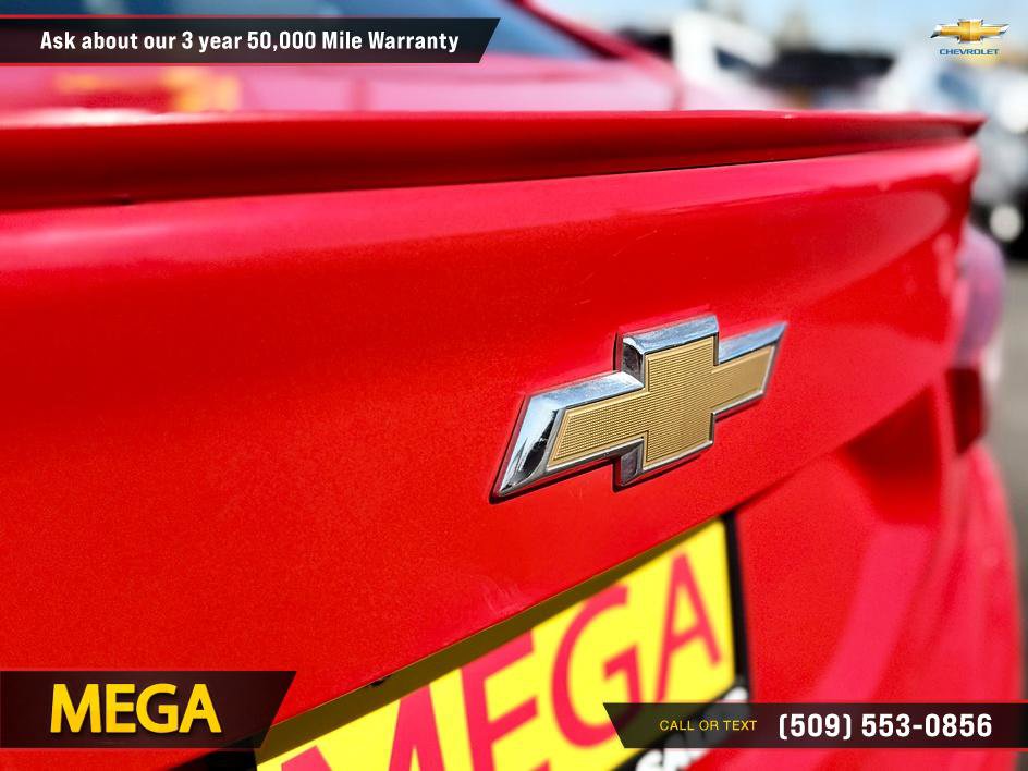 Used 2017 Chevrolet Cruze LT w/ RS Package FWD image 25