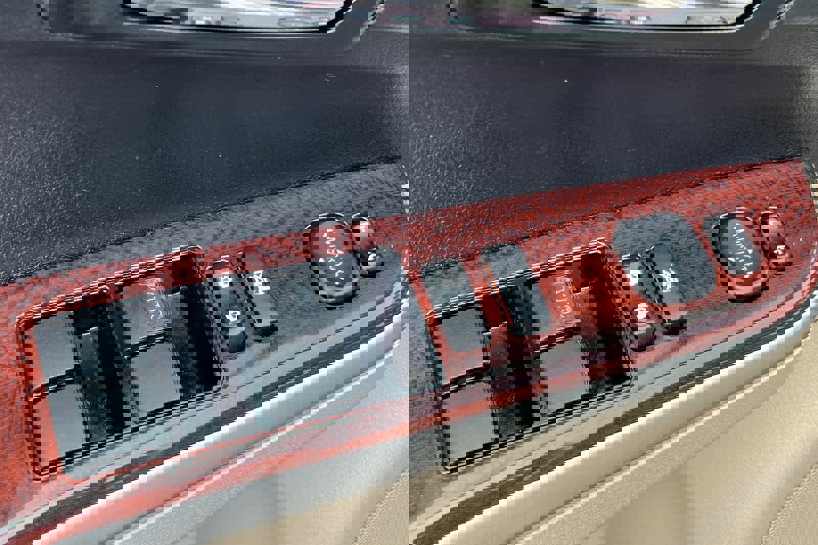 Used 2013 Toyota Camry XLE image 13