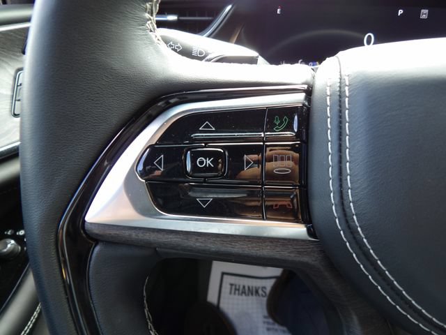 Used 2024 Jeep Grand Cherokee Overland w/ Adv Protech Group III AWD/4WD image 32