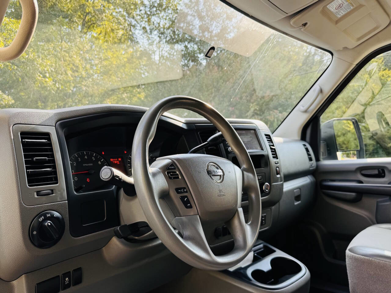 Used 2020 Nissan NV 1500 S image 12