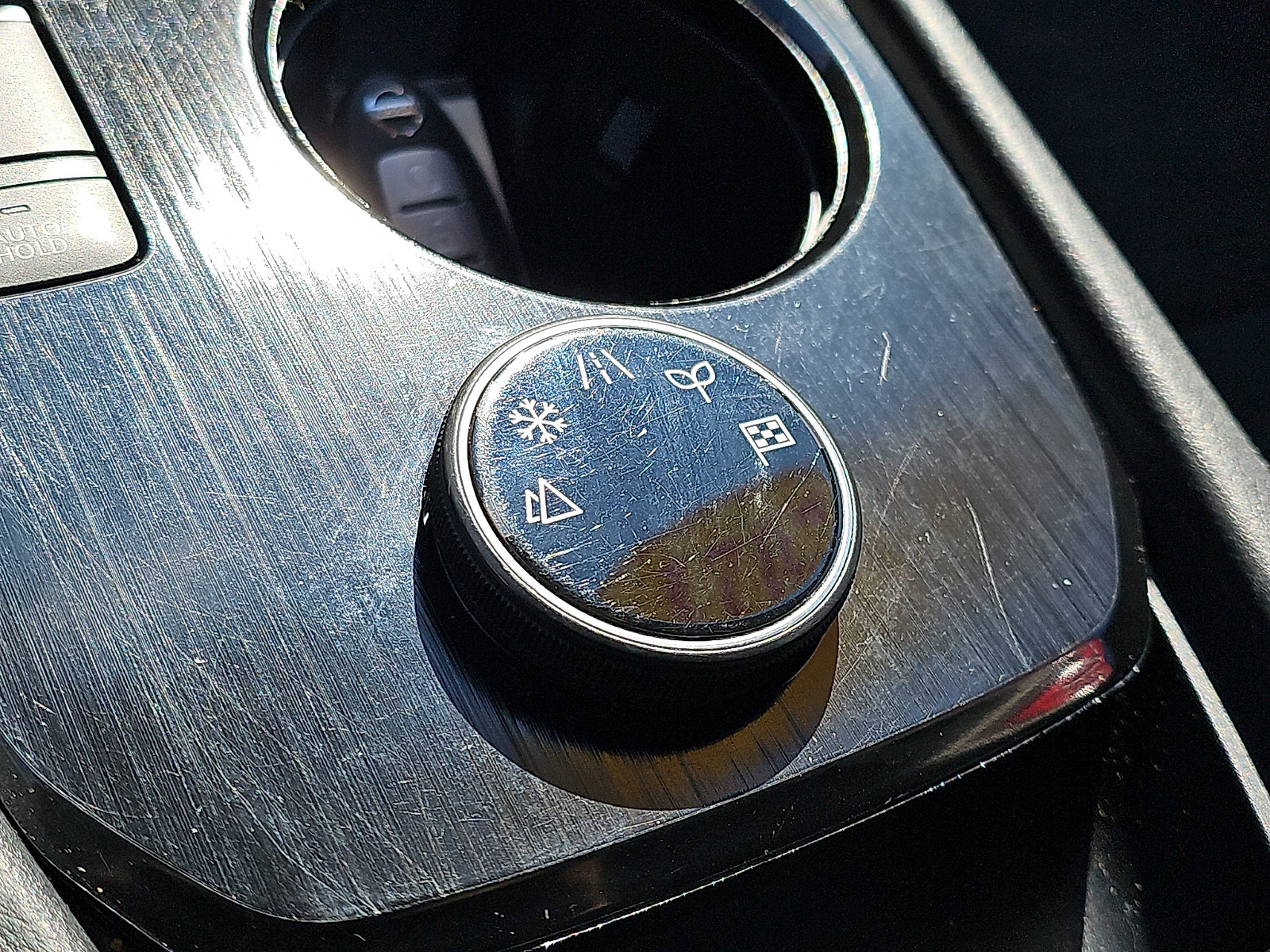 Used 2021 Nissan Rogue SV image 23