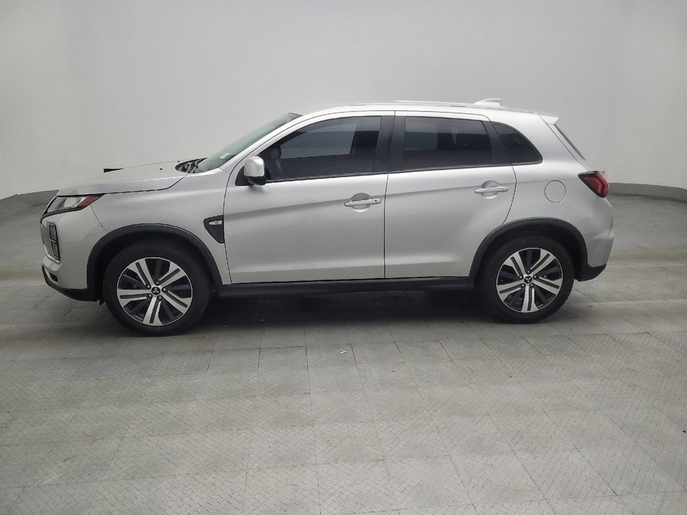 Used 2021 Mitsubishi Outlander Sport LE image 2