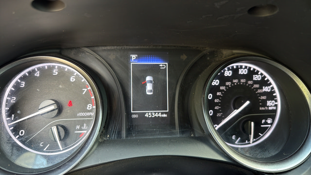 Used 2024 Toyota Camry SE FWD image 14