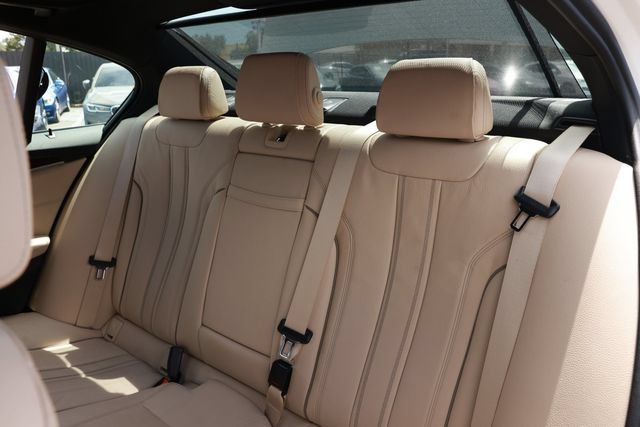 Used 2019 BMW 540i w/ M Sport Package RWD image 13