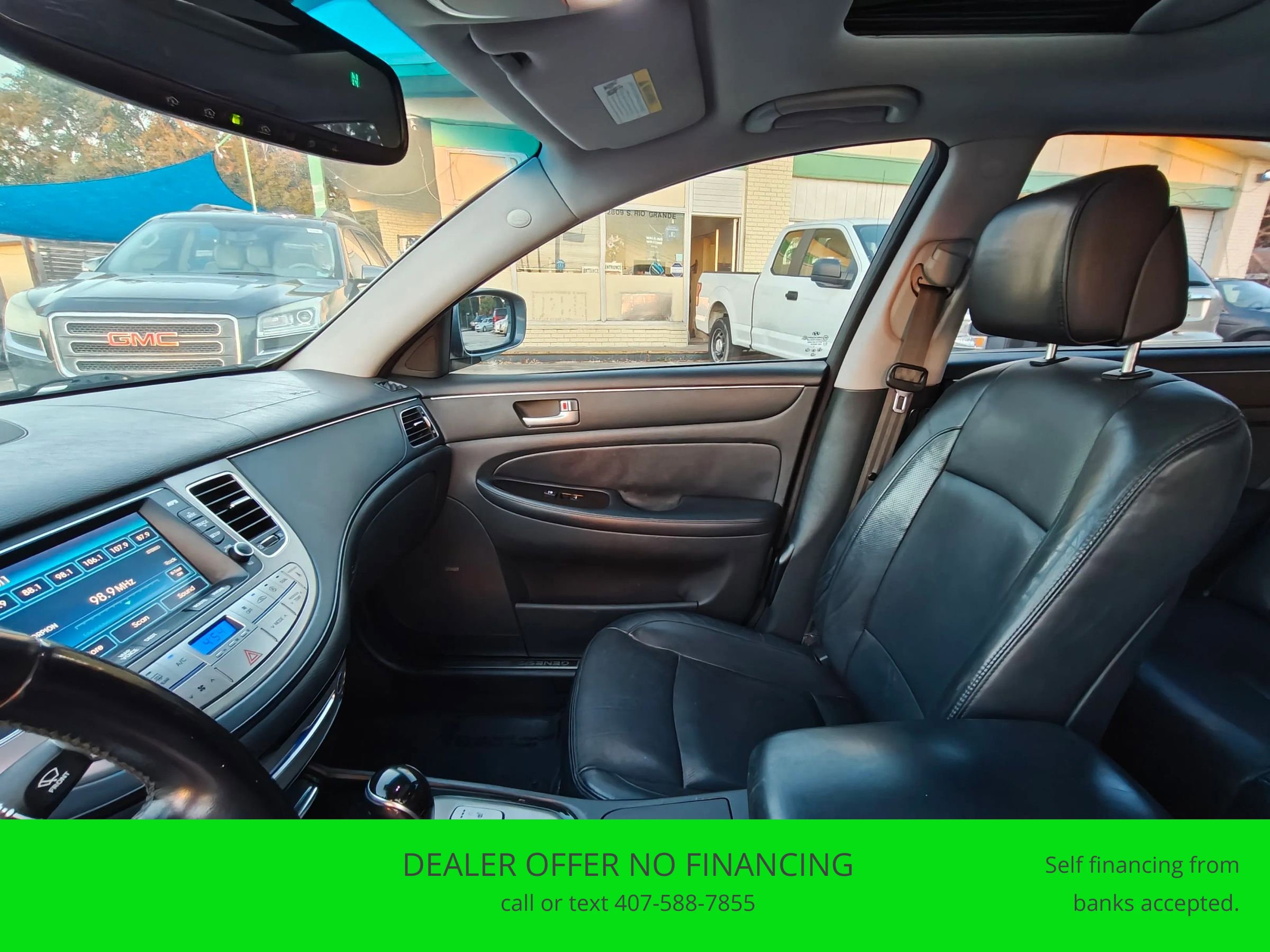 Used 2013 Hyundai Genesis 3.8 w/ Premium Pkg image 10