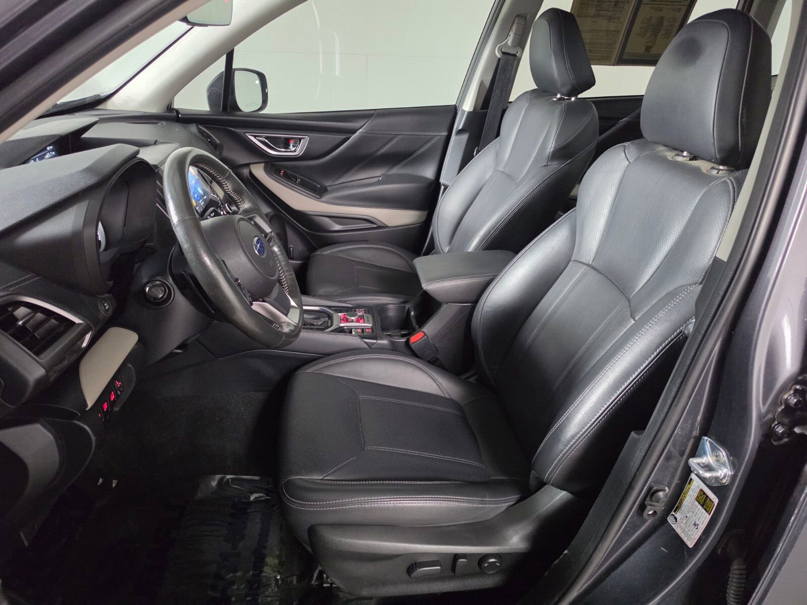 Used 2024 Subaru Forester Limited AWD/4WD image 15
